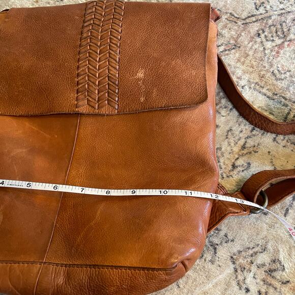 Vilenca Holland ANTHRO Brown Leather Flap Backpack with Laptop Compartment GUC - Picture 14 of 15